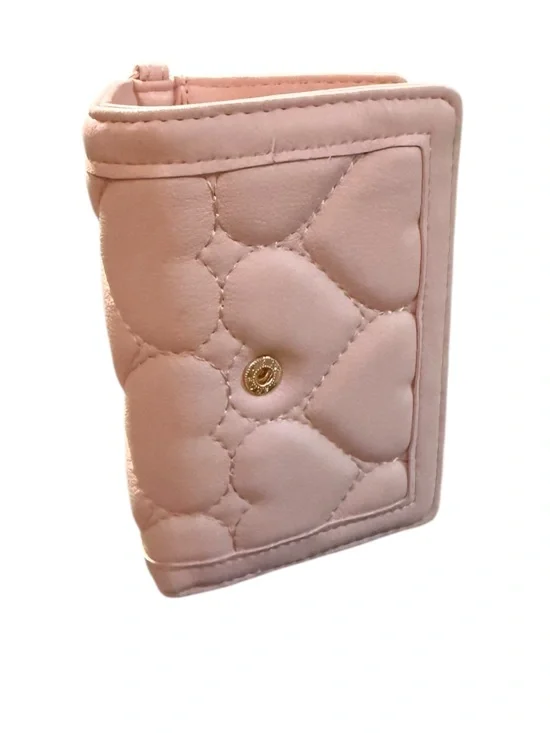 Betsey Johnson Pink Quilted Heart Card Case Wallet NWOT - Picture 3 of 9